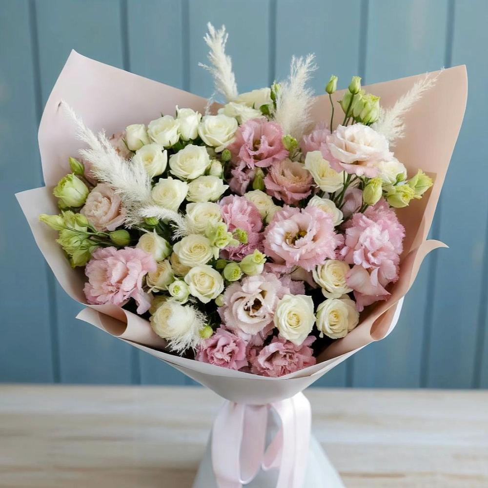 Букет цветов из: Альстромерии и Розы в Спасск-Дальнем