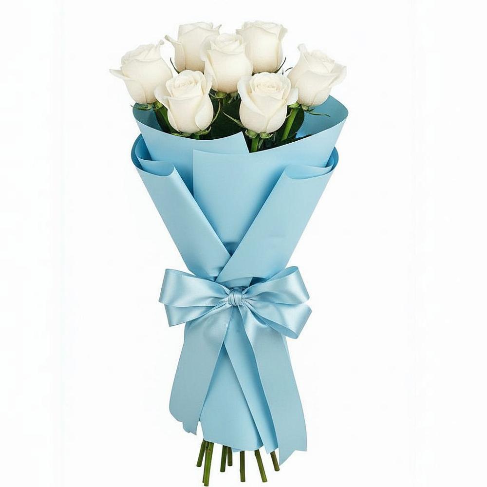 Букет 7 белых роз Проуд в Спасск-Дальнем
