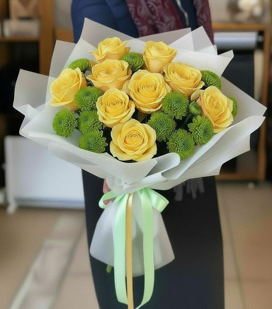 Букет цветов из: Хризантемы и Розы в Спасск-Дальнем