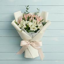 Букет цветов из:  Альстромерии #REPLACE_PRED# Спасск-Дальнем