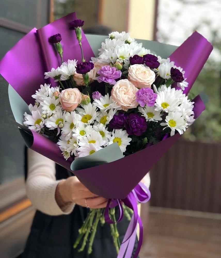 Букет цветов из: Хризантемы, Гвоздики и Розы в Спасск-Дальнем