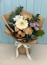 Букет цветов из:  Герберы и Хризантемы в Спасск-Дальнем