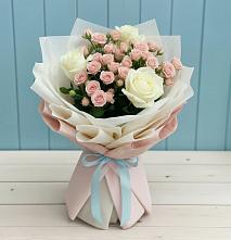 Букет цветов из:  Розы в Спасск-Дальнем