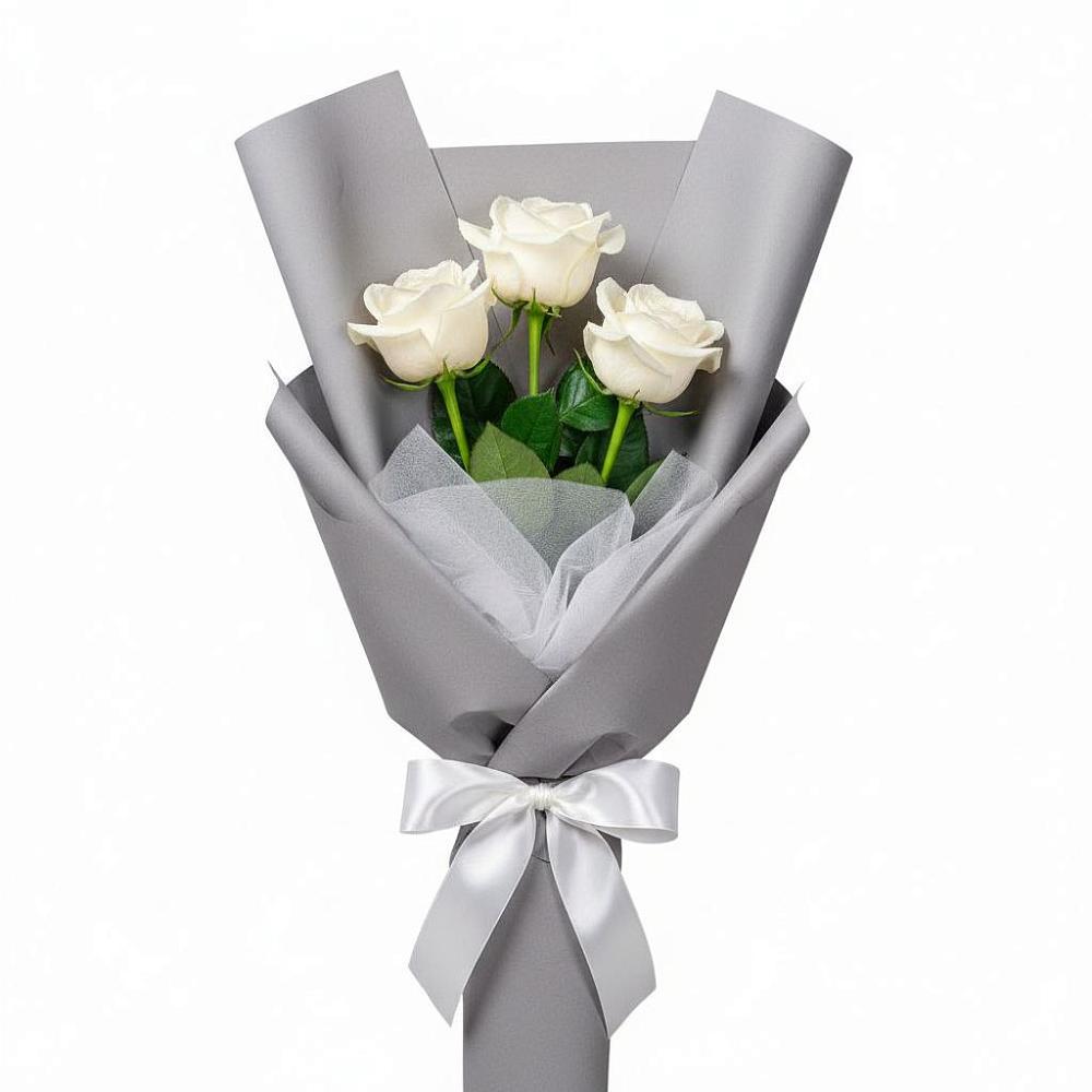 Букет 3 белые розы в Спасск-Дальнем