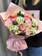 Букет нежные объятья в Спасск-Дальнем Букет цветов из: Гвоздики, Розы и Хризантемы в Спасск-Дальнем