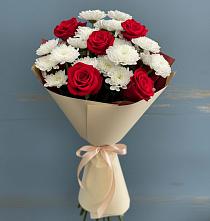 Букет цветов из:  Розы и Хризантемы в Спасск-Дальнем