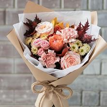 Букет цветов из:  Гвоздики, Хризантемы и Розы в Спасск-Дальнем