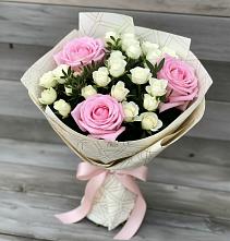 Букет цветов из:  Розы в Спасск-Дальнем