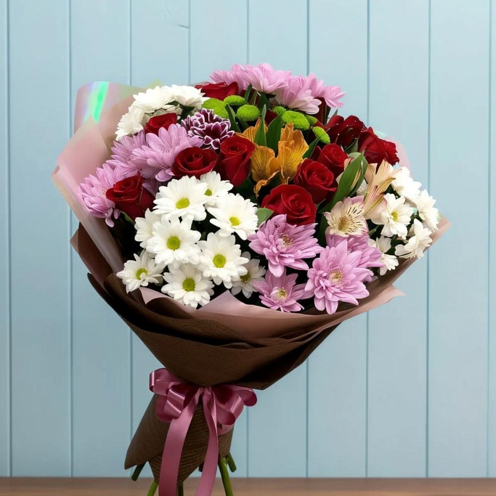 Букет цветов из: Розы, Хризантемы и Альстромерии в Спасск-Дальнем