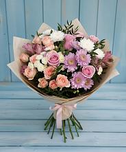 Букет цветов из:  Хризантемы, Розы и Альстромерии в Спасск-Дальнем