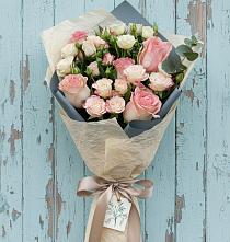 Букет цветов из:  Розы в Спасск-Дальнем