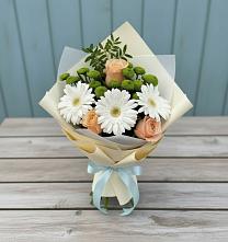 Букет цветов из:  Герберы, Розы и Хризантемы в Спасск-Дальнем