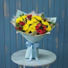 Букет цветов из:  Альстромерии и Хризантемы в Спасск-Дальнем