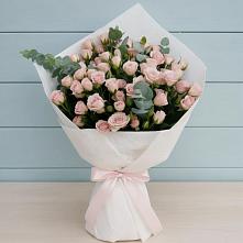 Букет цветов из:  Розы в Спасск-Дальнем