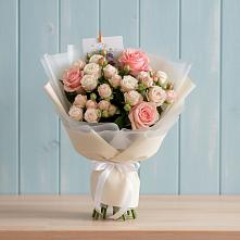 Букет цветов из:  Розы в Спасск-Дальнем