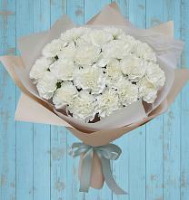 Букет цветов из:  Гвоздики в Спасск-Дальнем