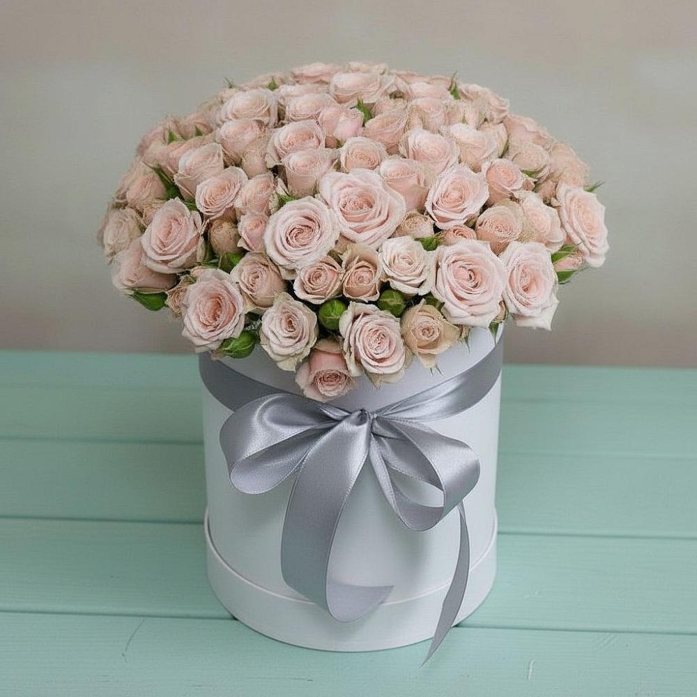 Цветочная композиция из Розы в шляпной коробке в Спасск-Дальнем