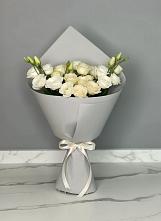 Букет цветов из:  Розы и Лизиантусы #REPLACE_PRED# Спасск-Дальнем